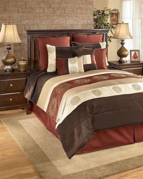 This bedding set <b>king</b> can be used as <b>oversized</b> <b>king</b> bedspread, blanket, <b>oversized</b> <b>king</b> <b>comforter</b>, <b>king</b> coverlet, cal <b>king</b> quilt set. . Oversized king size comforter